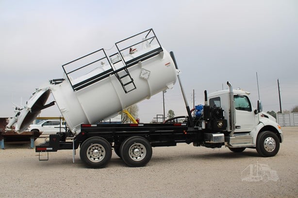 2026 PETERBILT 548 - Vacuum / Industrial Tank Trucks