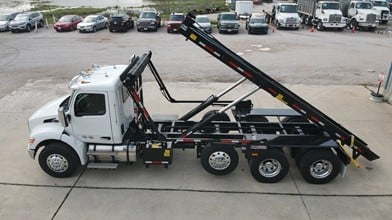 Roll-Off Garbage Trucks