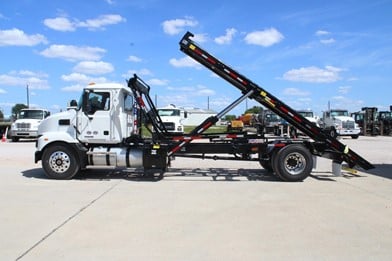 Roll-Off Garbage Trucks