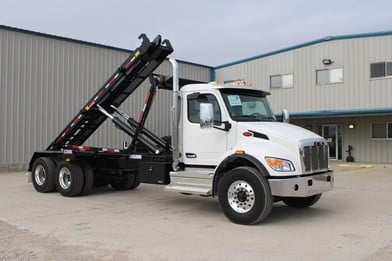 Roll-Off Garbage Trucks