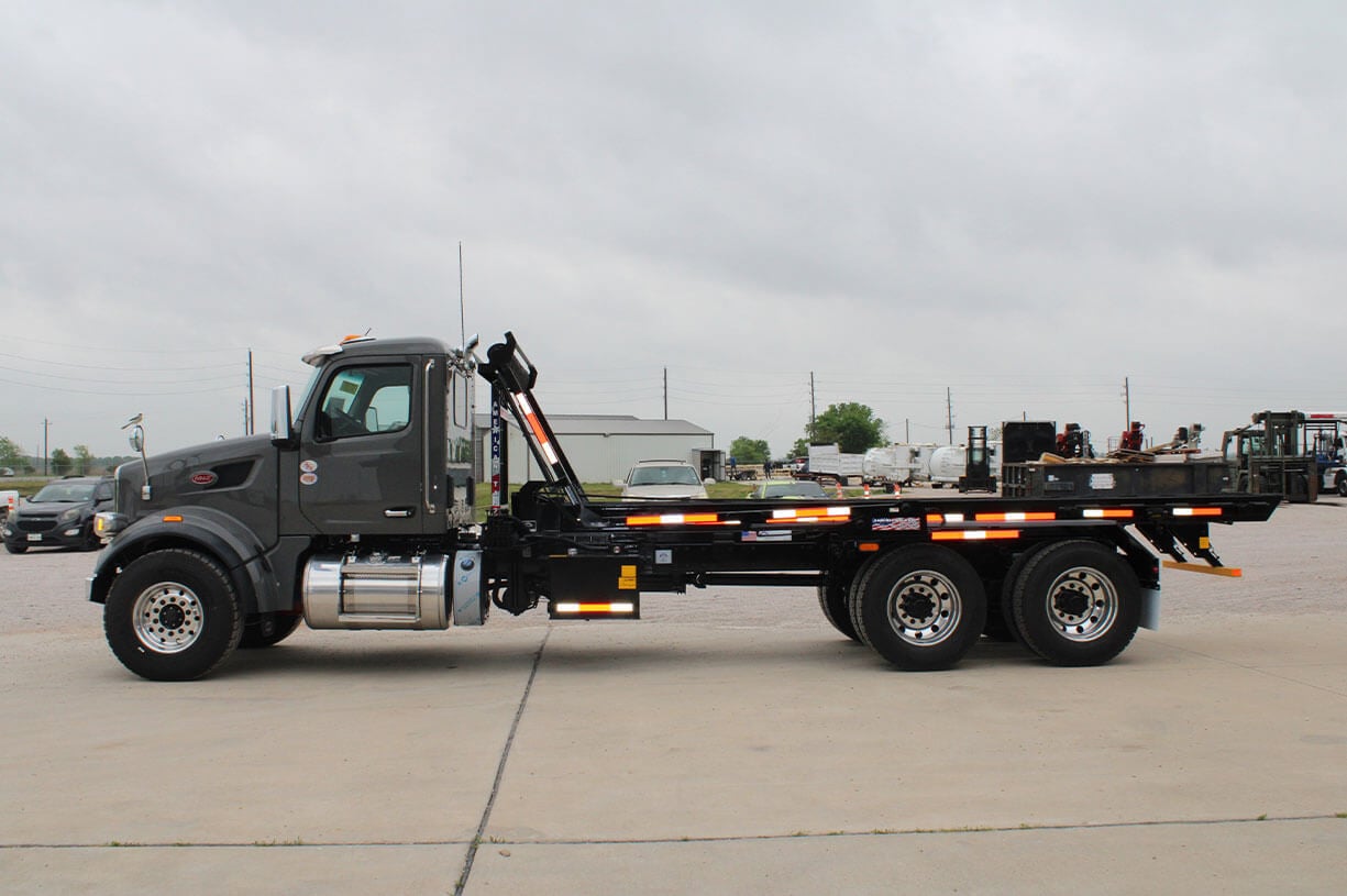 Peterbilt Hook Lift Truck