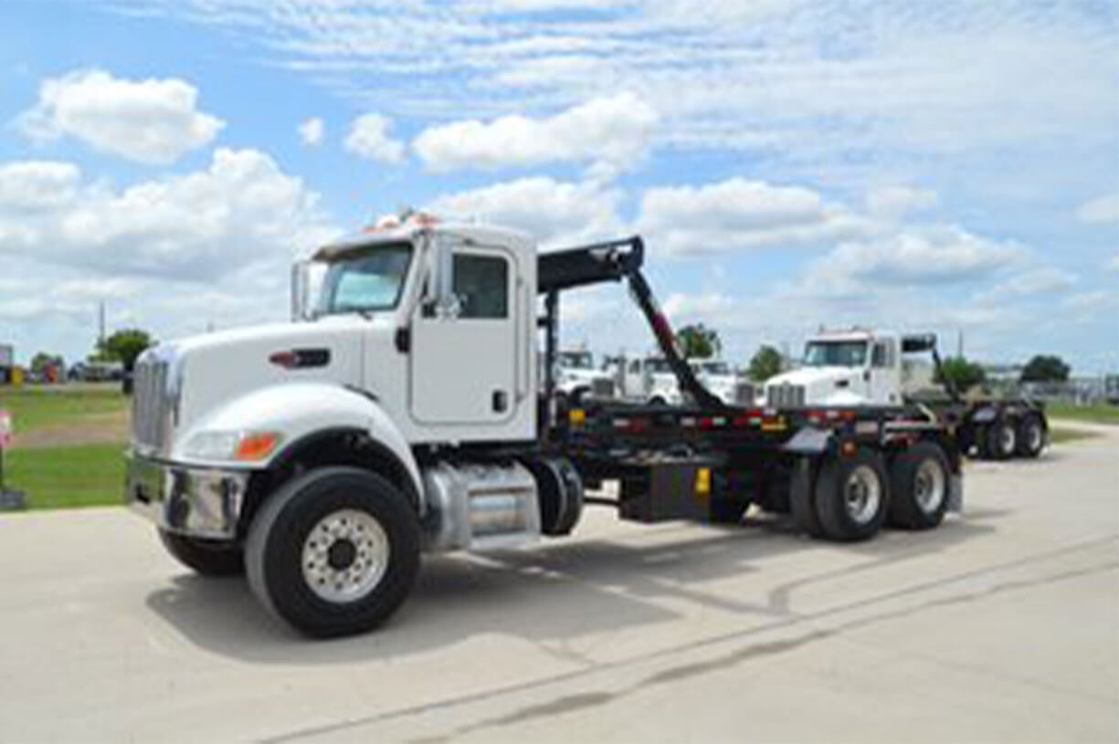 Hook Lift Truck
