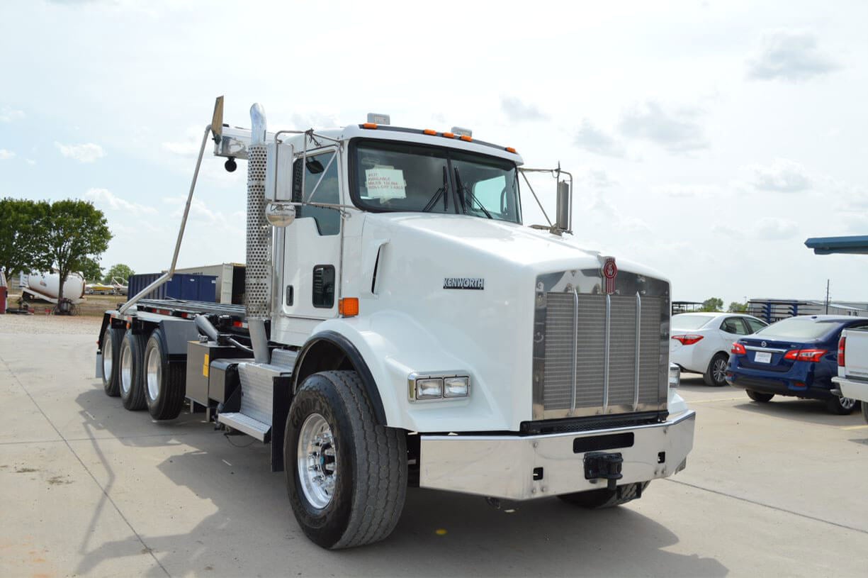 Hook Lift Truck